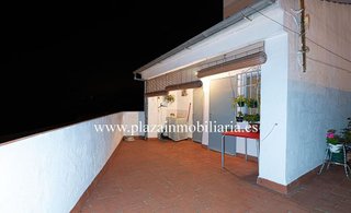 Casa en venta en Lucena