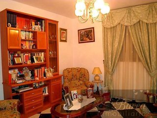 Casa adosada en venta en Rute