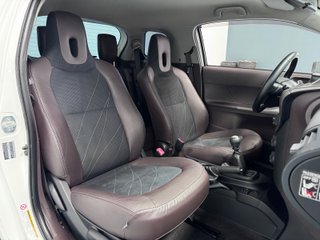 Toyota iQ iQ 1.0