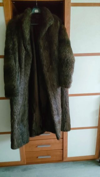 Abrigo visón sintético marrón