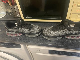 Nike TN Zapatillas Negras y Grises