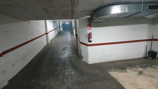 Garaje en venta en Elda