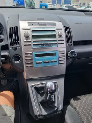 Toyota Corolla verso 2008
