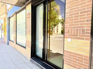 Oficina en venta en San José - Buenos Aires en Pinto