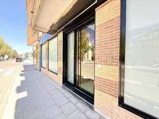 Oficina en venta en San José - Buenos Aires en Pinto