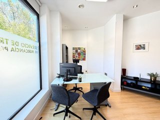Oficina en venta en San José - Buenos Aires en Pinto