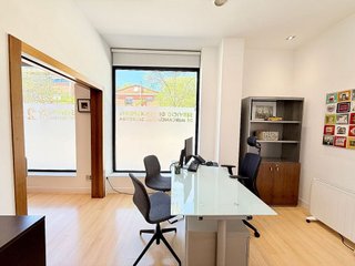 Oficina en venta en San José - Buenos Aires en Pinto