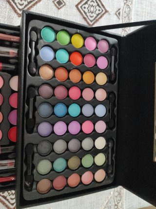 Neceser de maquillaje negro