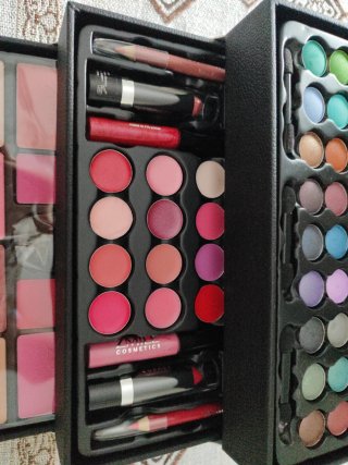 Neceser de maquillaje negro