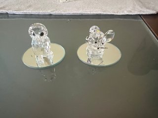 Figuras Swarovski búho y ratón. 15 euros cada una