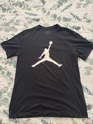 Camiseta Jordan Negra Logo Jumpman