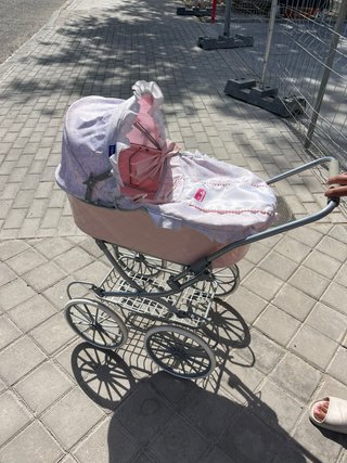 Carrito de bebé clásico rosa