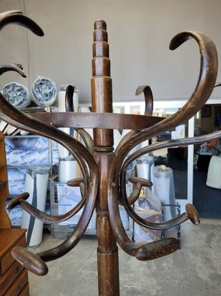 PERCHERO THONET