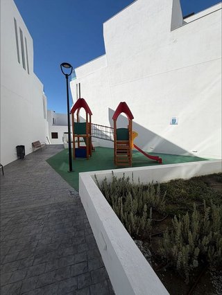 Ático en alquiler en Zona Norte en Estepona