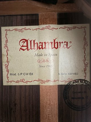 Alhambra 5P CW E8 - Guitarra Clásica Electrificada