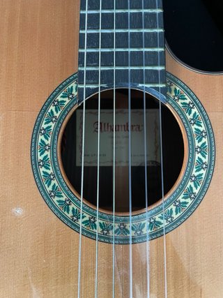 Alhambra 5P CW E8 - Guitarra Clásica Electrificada
