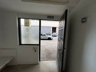 Local comercial en alquiler en Ensanche en Pamplona