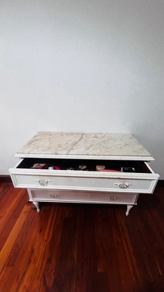 Tocador antiguo mármol y madera