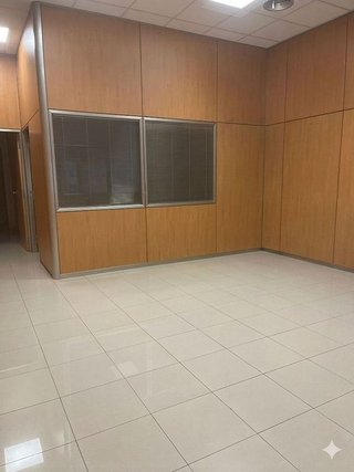 Oficina en alquiler en Gran Via del Mar-Zona Universitaria en Castelldefels