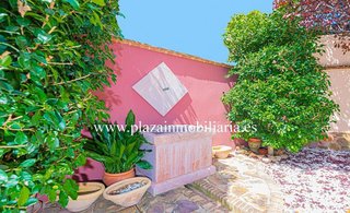 Chalet en venta en Lucena
