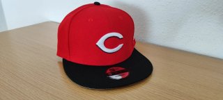 Gorra New Era Roja y Negra