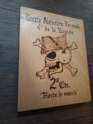 Metopa Legión Española Hasta la muerte