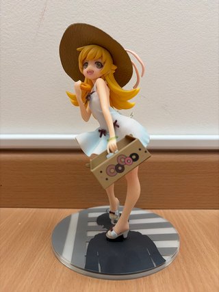 Figura Nisemonogatari Shinobu Oshino