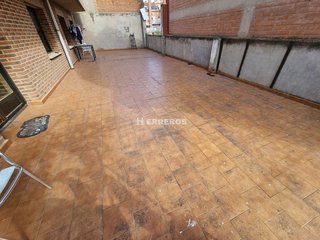 Casa adosada en venta en Villamediana de Iregua
