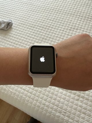 Apple Watch + AirPods 1ª Gen
