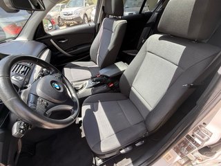 BMW 118i SPORT. TECHO NAVEGADOR LLANTAS GARANTIA