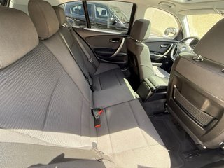 BMW 118i SPORT. TECHO NAVEGADOR LLANTAS GARANTIA
