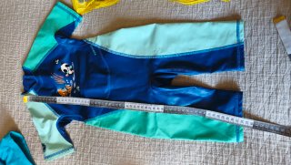 Lote ropa y accesorios playa niño 3 años