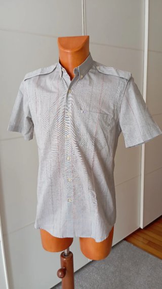 Camisa vintage gris con rayas. Hombre. Nueva