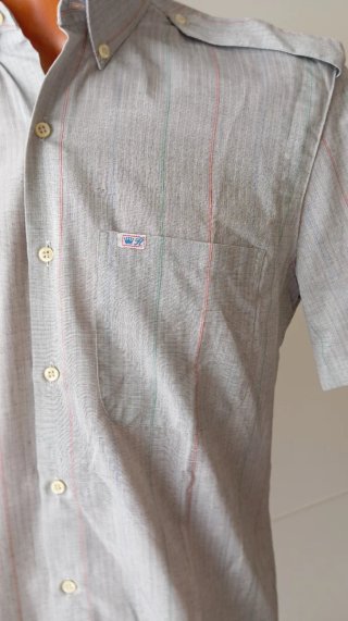 Camisa vintage gris con rayas. Hombre. Nueva