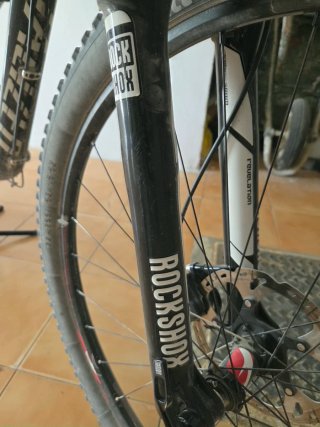 Bicicleta Specialized Stumpjumper doble suspensión