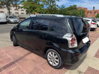 7 plazas 2.0D-4D Toyota Corolla 2005 etiqueta B