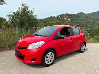 Toyota Yaris 2012