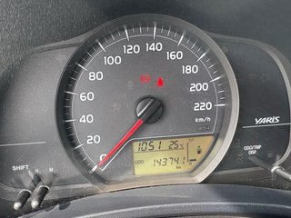 Toyota Yaris 2012