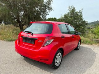Toyota Yaris 2012
