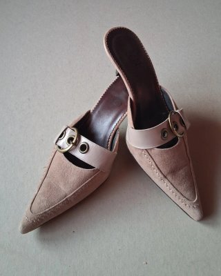 Sabot donna punta con fibbia