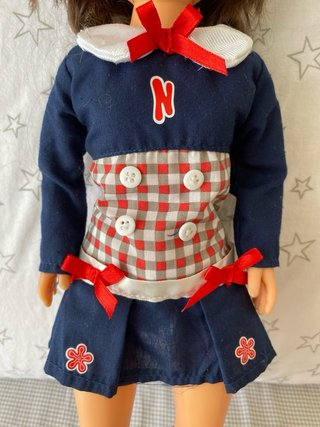 Nancy Colegiala con Accesorios