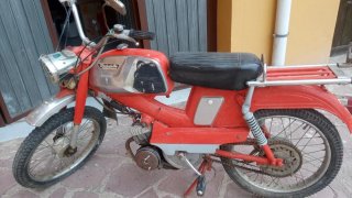 Mobylette Motobecane Roja.tiene papeles.
