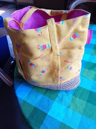 Borsa mare Naj-Oleari