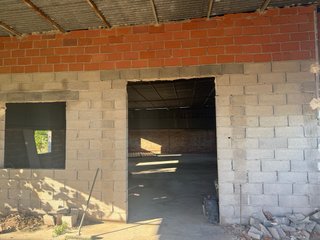 Nave diáfana 180 m² con terreno