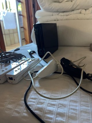 Consola Nintendo Wii Negra + Accesorios