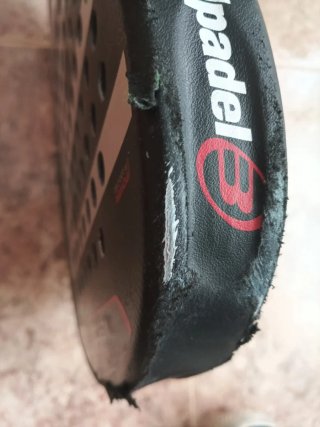 Bullpadel Vertex 04 Comfort