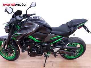 KAWASAKI Z 900