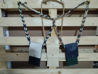 Bolso de piel para móvil