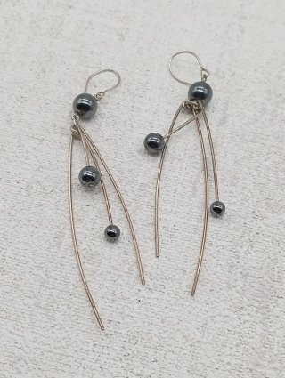 Pendientes largos vintage con hematites
