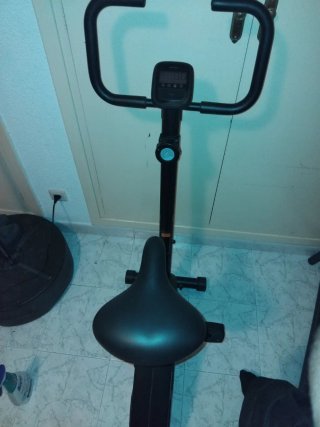 Bicicleta Estática Essential 03